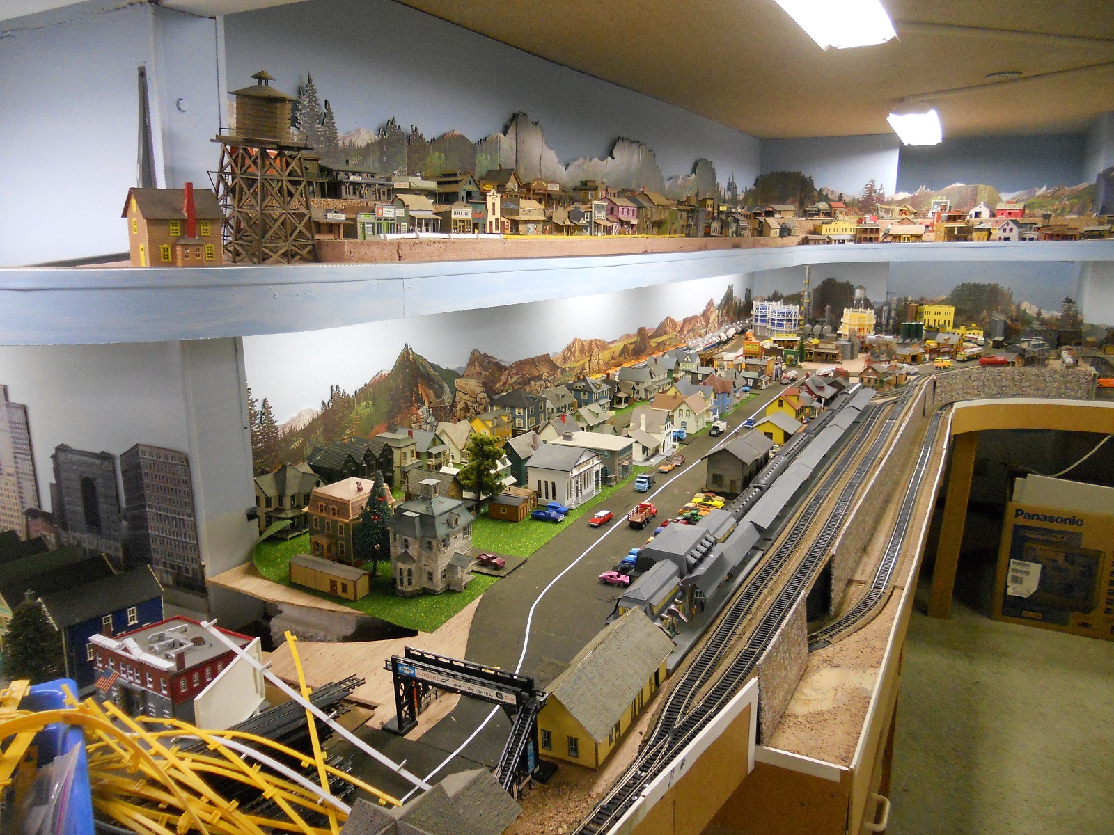Brent Carlson HO Model Railroad Estate Sale – Welcome to the 4th 